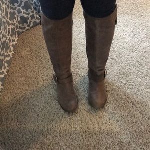 Steve Madden chocolate brown leather boots